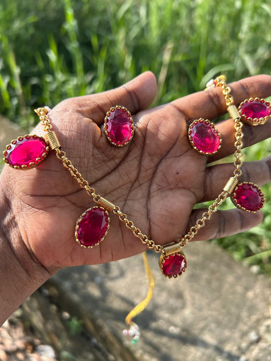 Soofi  stone necklace